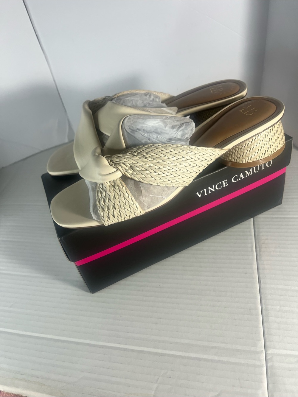 Vince Camuto size 12 good
